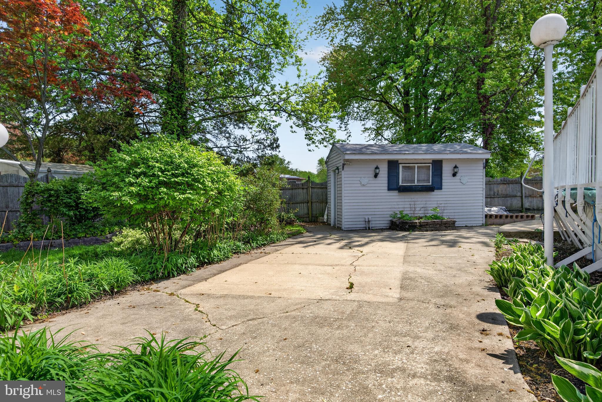 29 CLARK DRIVE