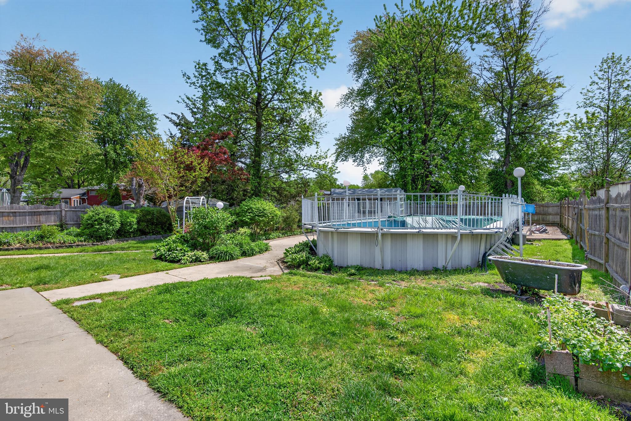 29 CLARK DRIVE