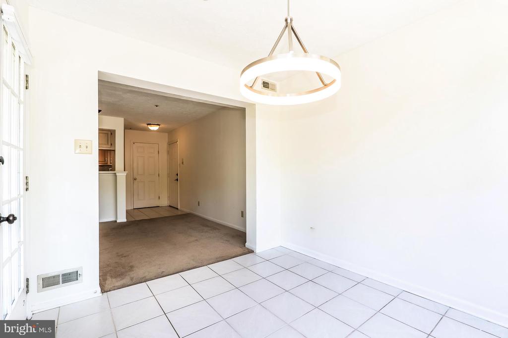 17 KENWOOD DRIVE