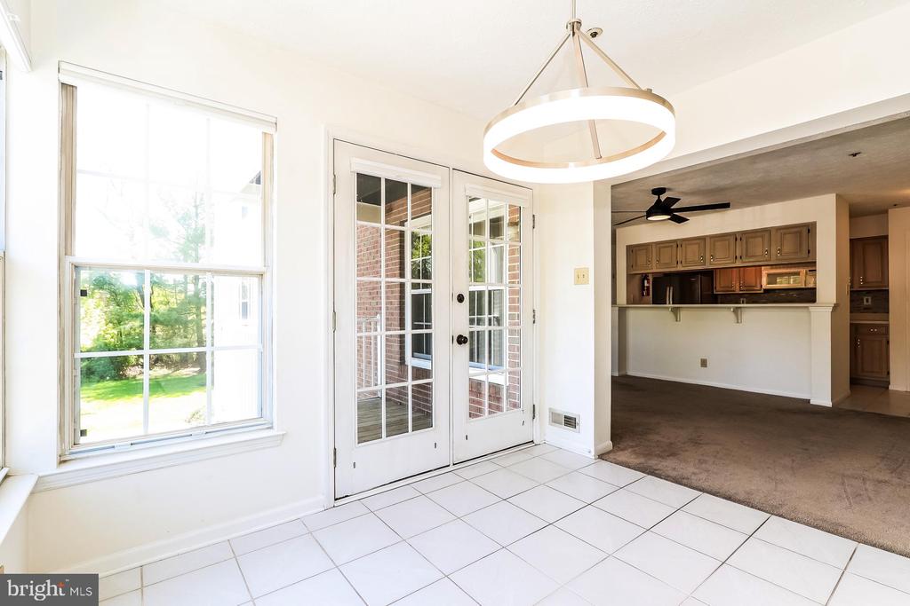 17 KENWOOD DRIVE