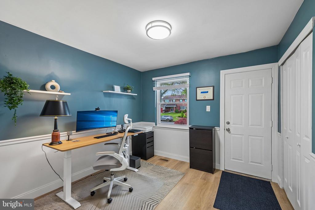 1669 BLUE JAY LANE