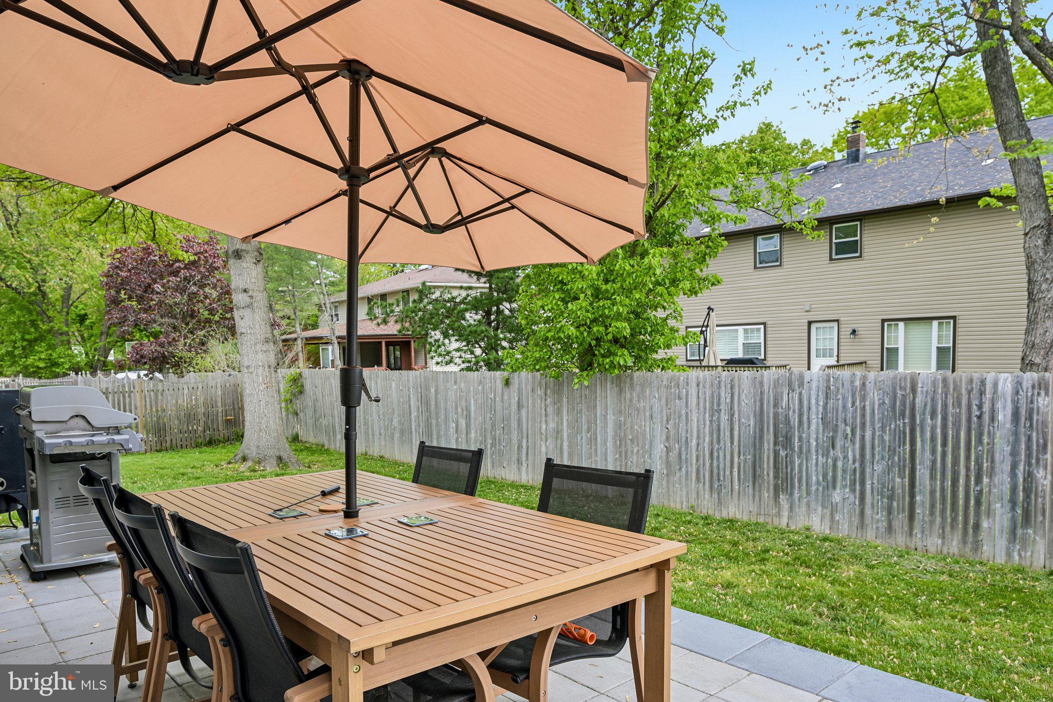 1669 BLUE JAY LANE