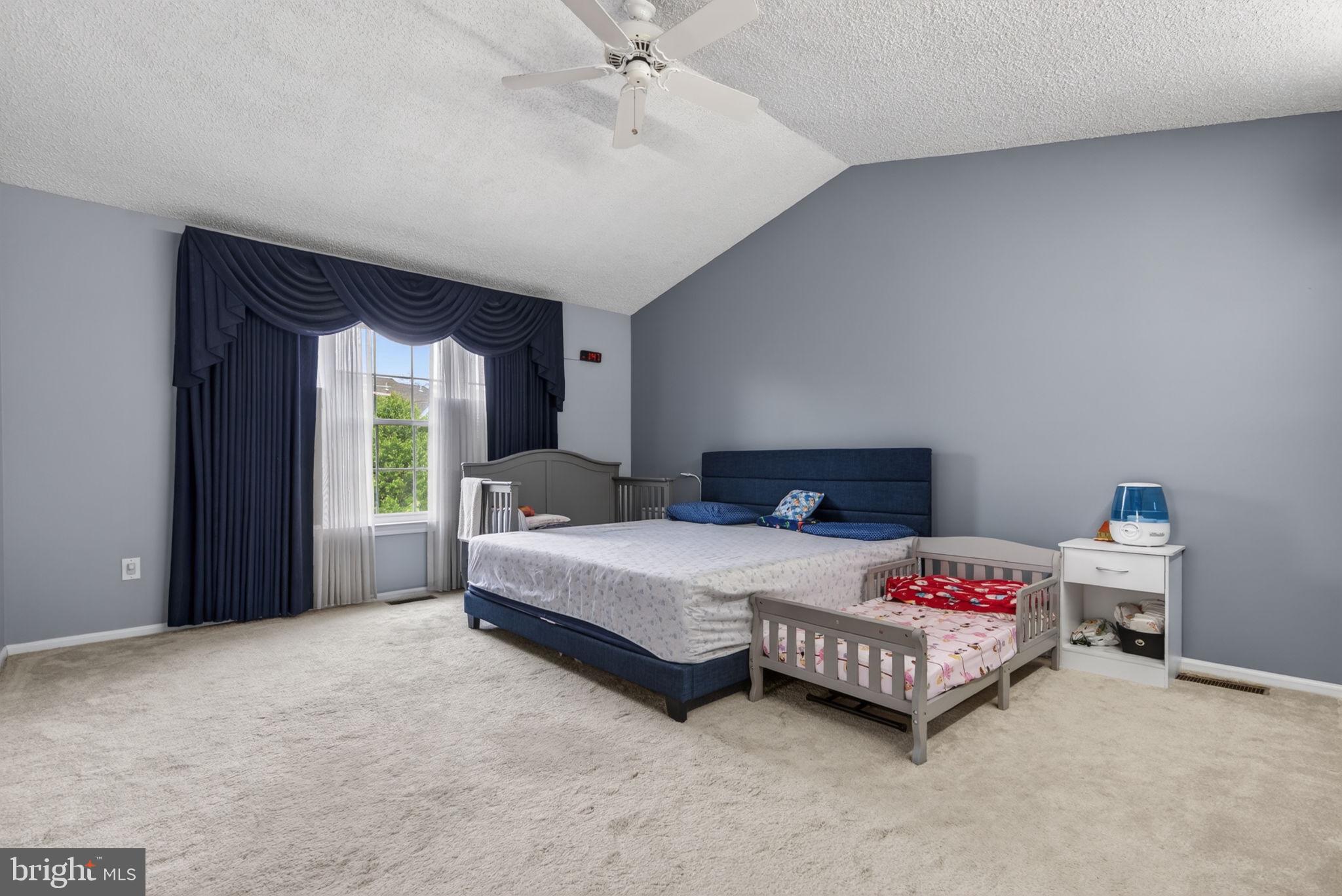 22 VERSAILLES BOULEVARD