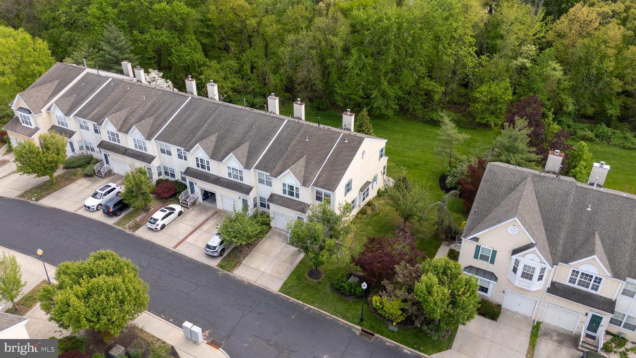 22 VERSAILLES BOULEVARD