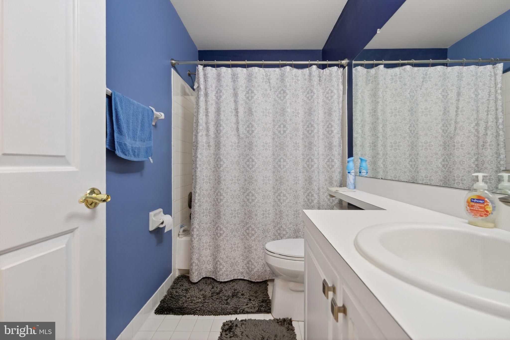 22 VERSAILLES BOULEVARD