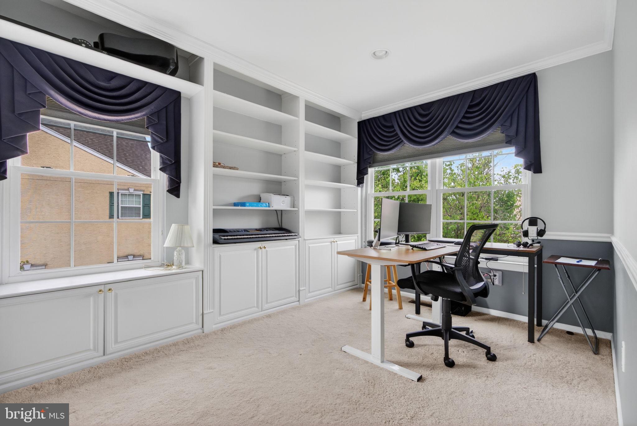 22 VERSAILLES BOULEVARD