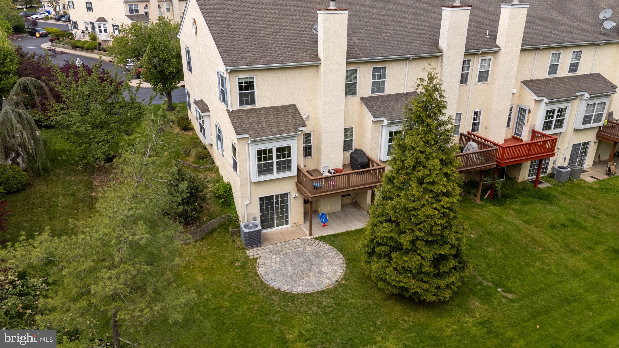 22 VERSAILLES BOULEVARD