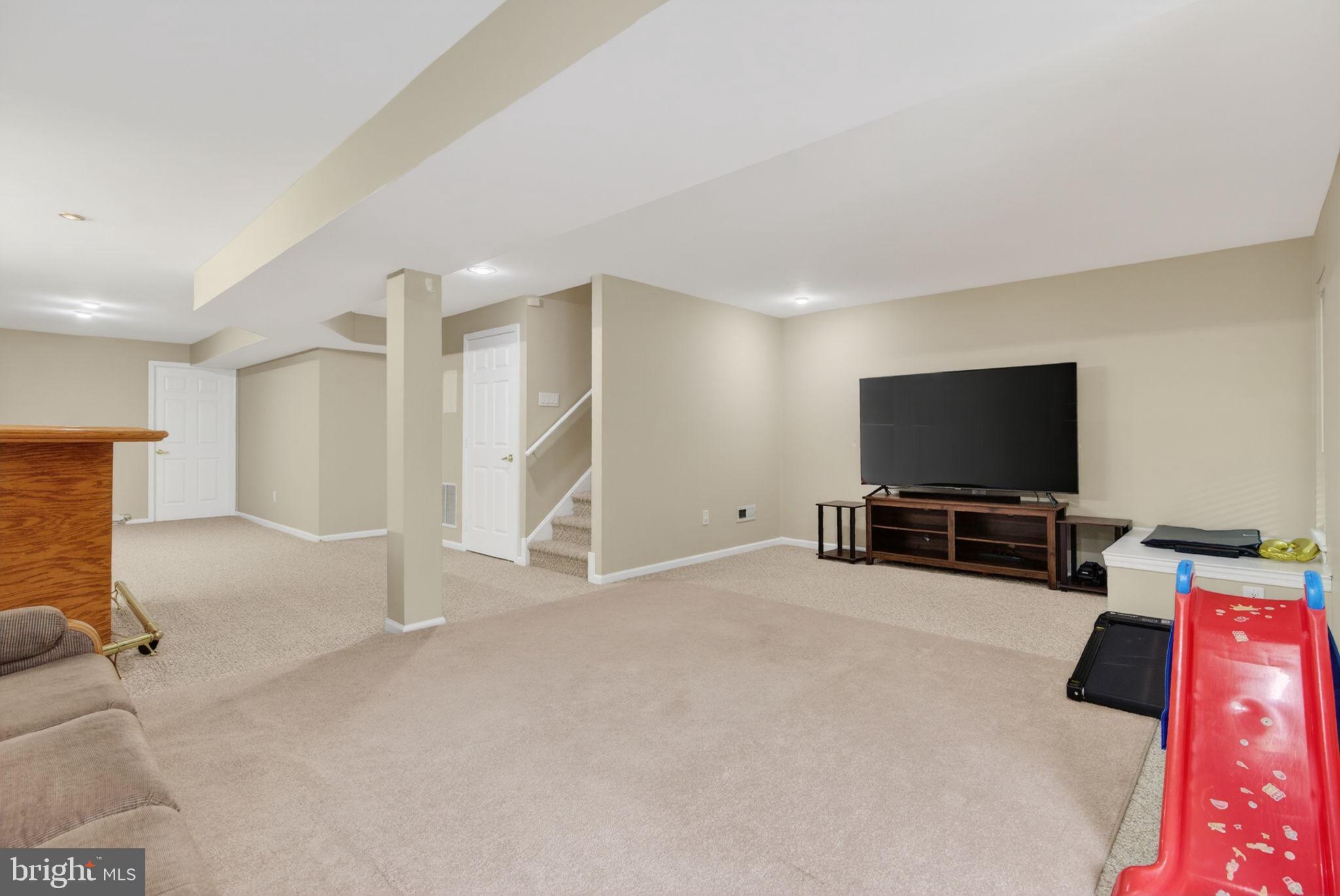 22 VERSAILLES BOULEVARD