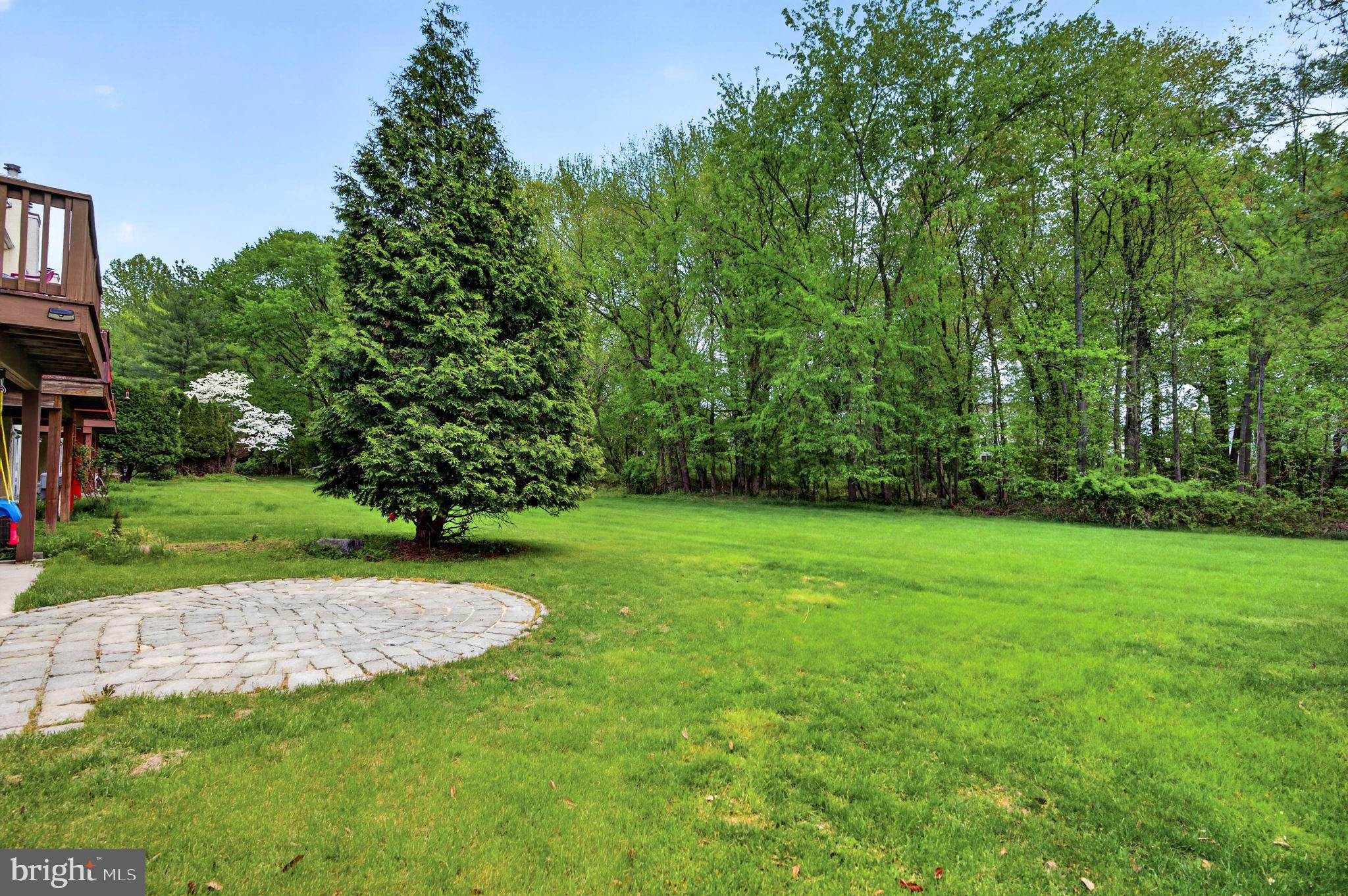 22 VERSAILLES BOULEVARD