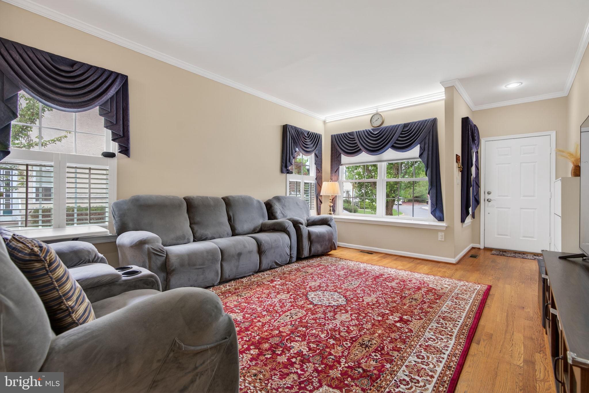 22 VERSAILLES BOULEVARD