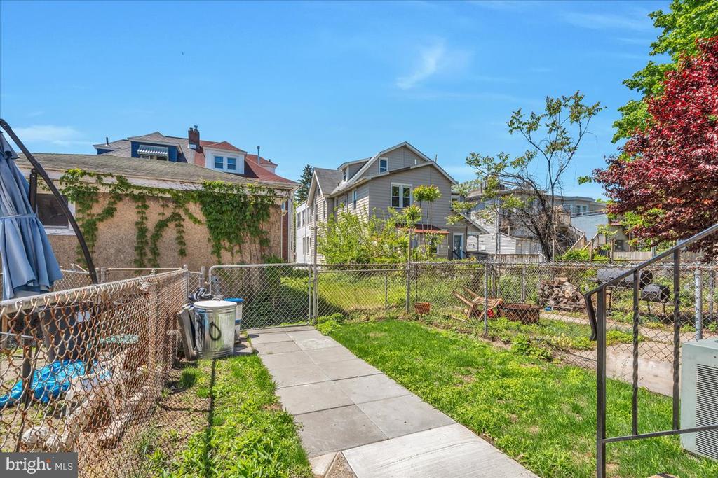 530 BERGEN STREET
