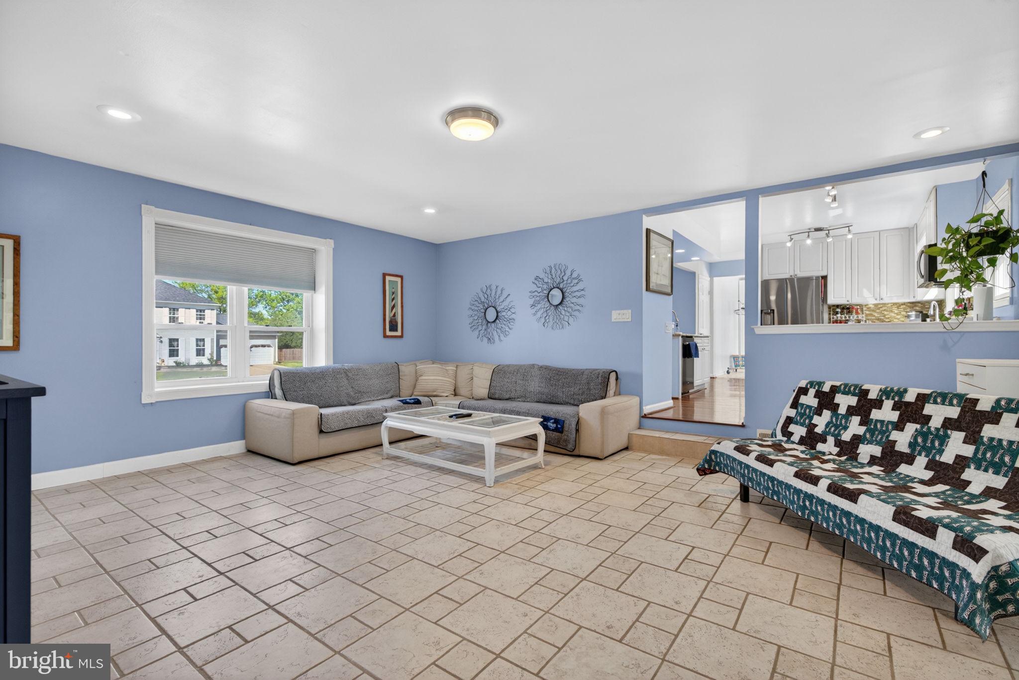 73 WESTMINSTER DRIVE