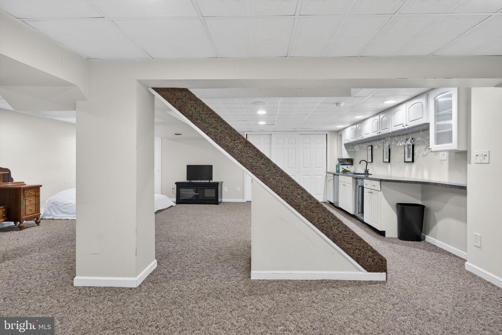 73 WESTMINSTER DRIVE