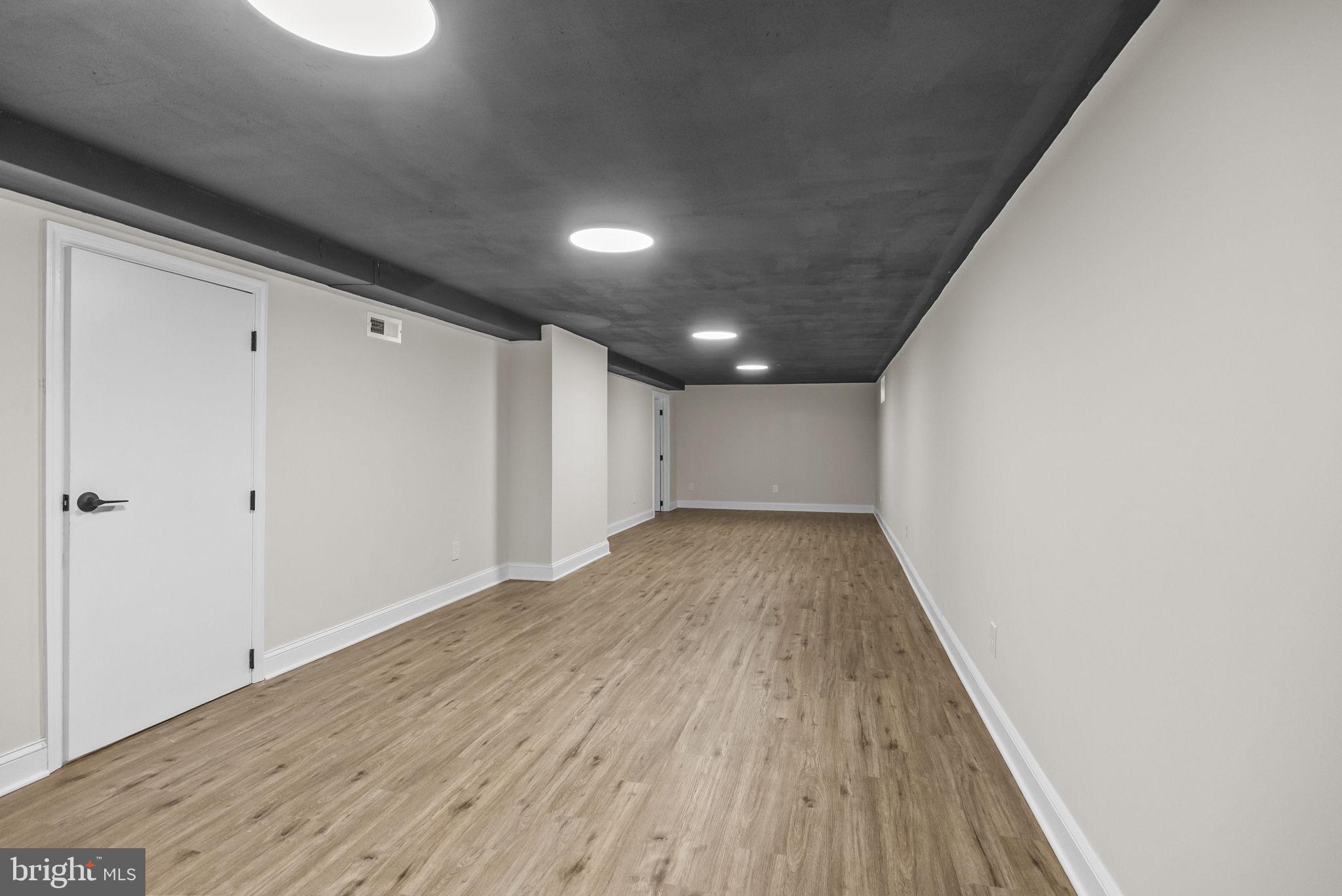 1105 SUNSET DRIVE