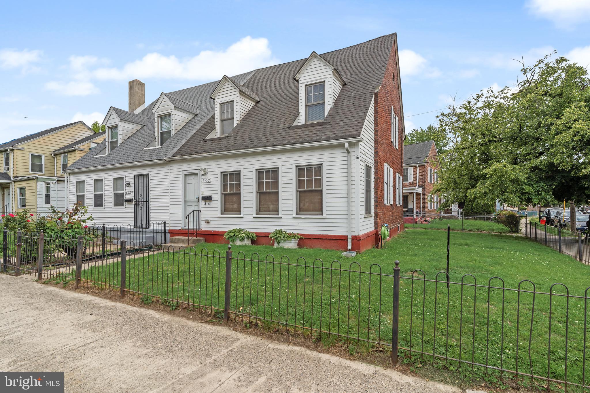 1552 COLLINGS ROAD