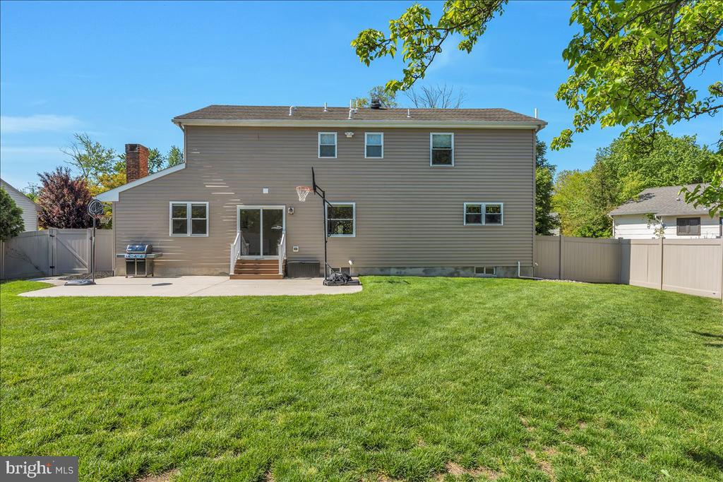201 SANDRINGHAM ROAD
