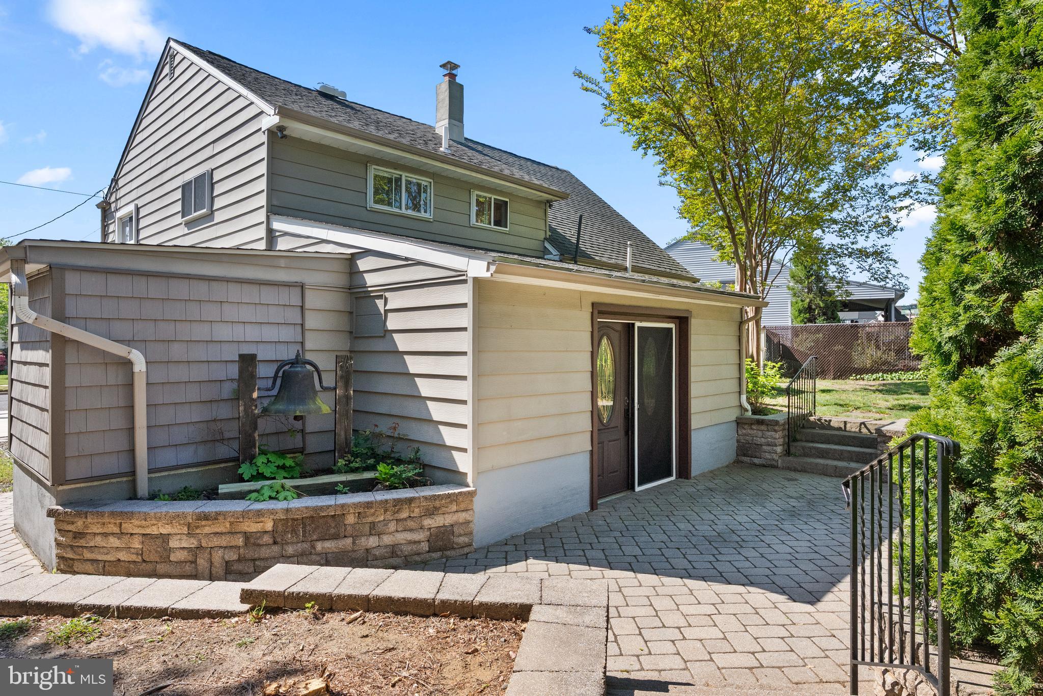 1313 SAINT MARK DRIVE