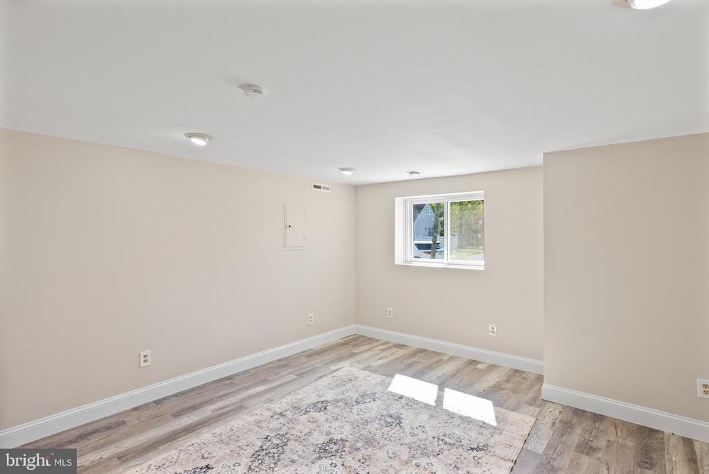 1313 SAINT MARK DRIVE
