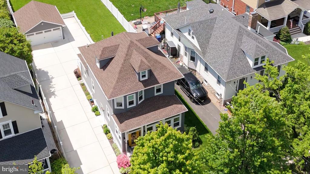 914 LINWOOD AVENUE