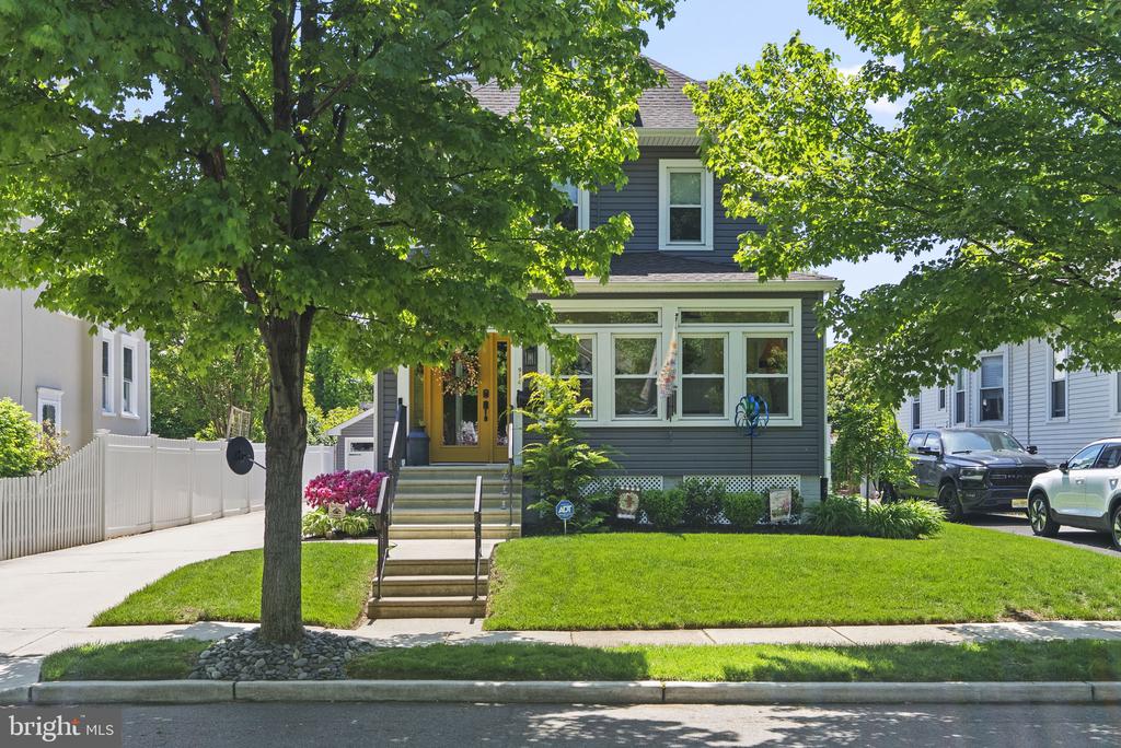 914 LINWOOD AVENUE