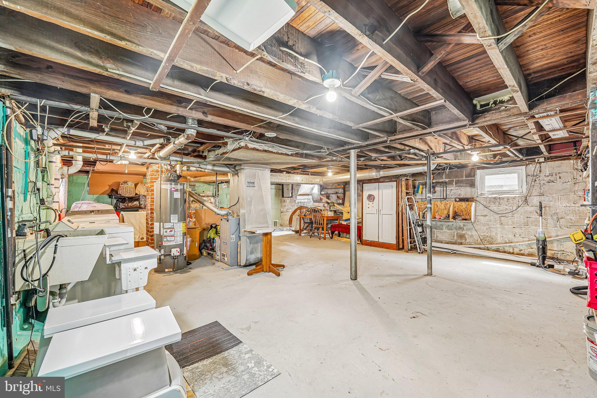 2267 COVE ROAD