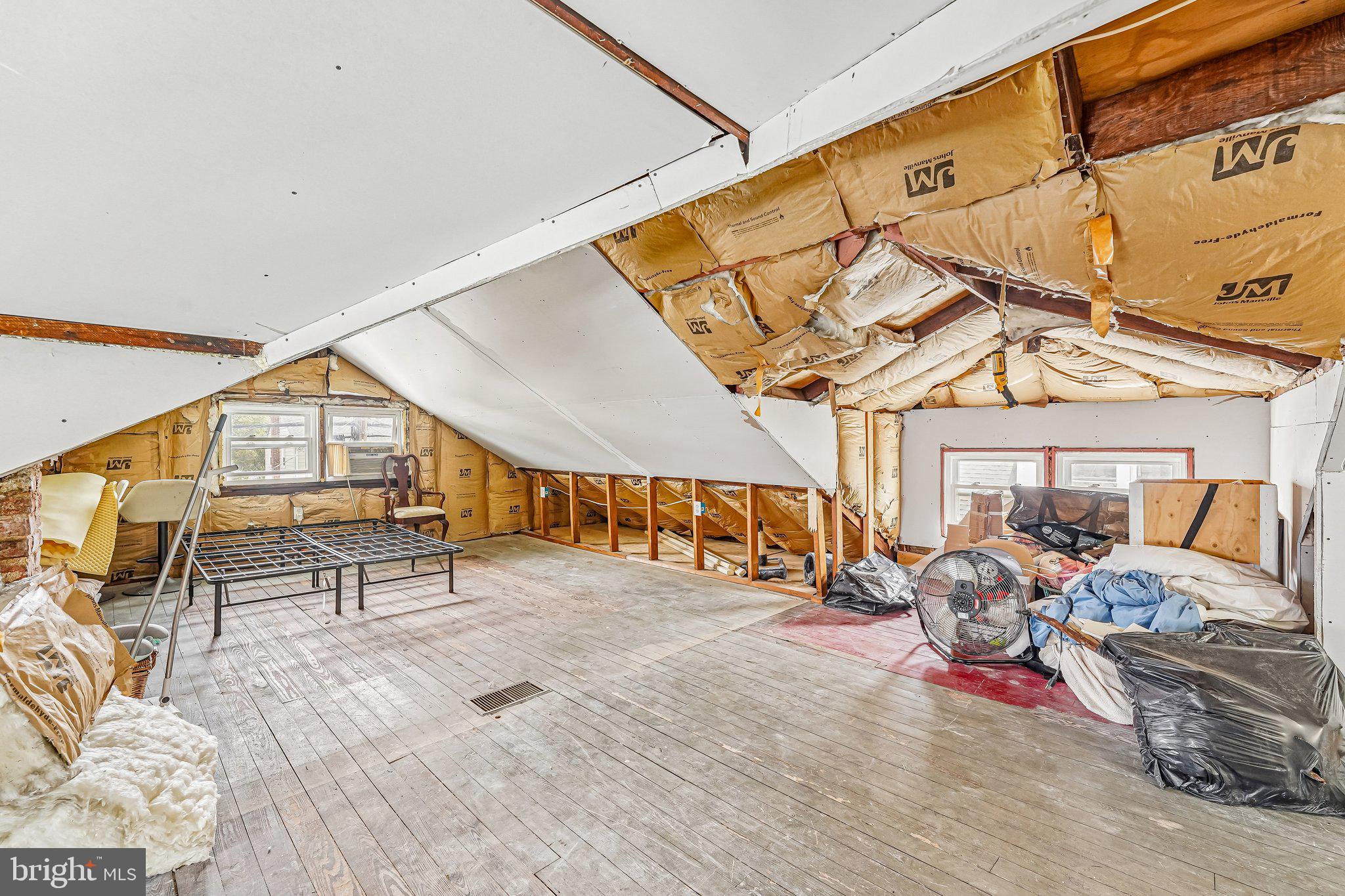 2267 COVE ROAD