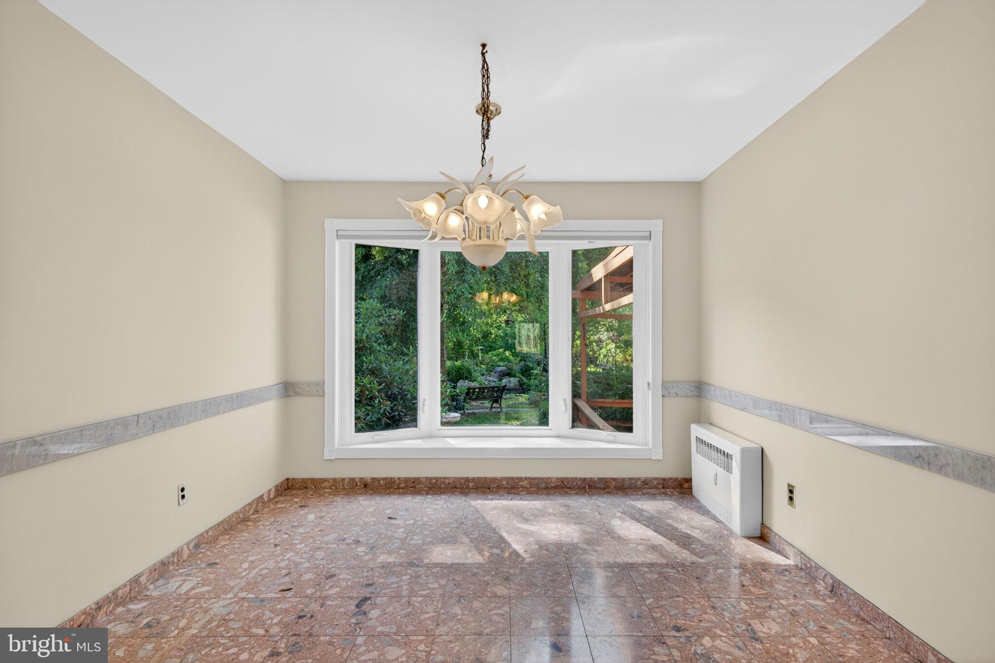 311 OAK AVENUE