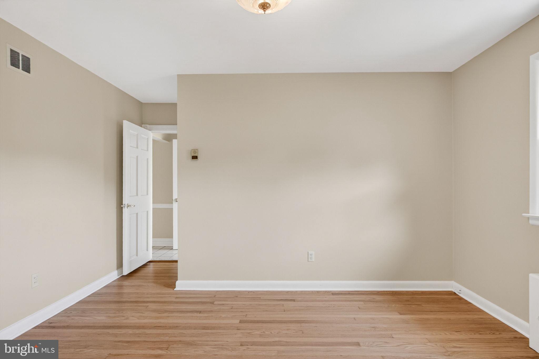311 OAK AVENUE