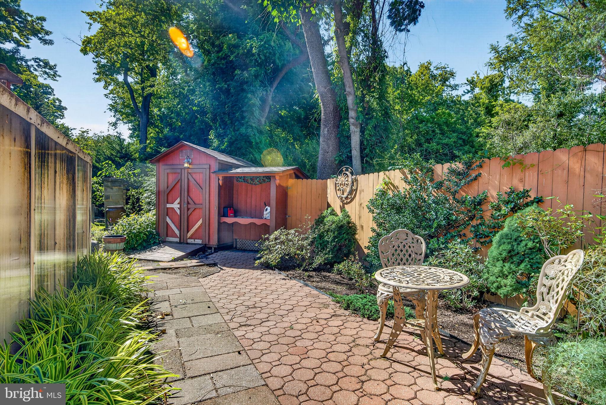 311 OAK AVENUE