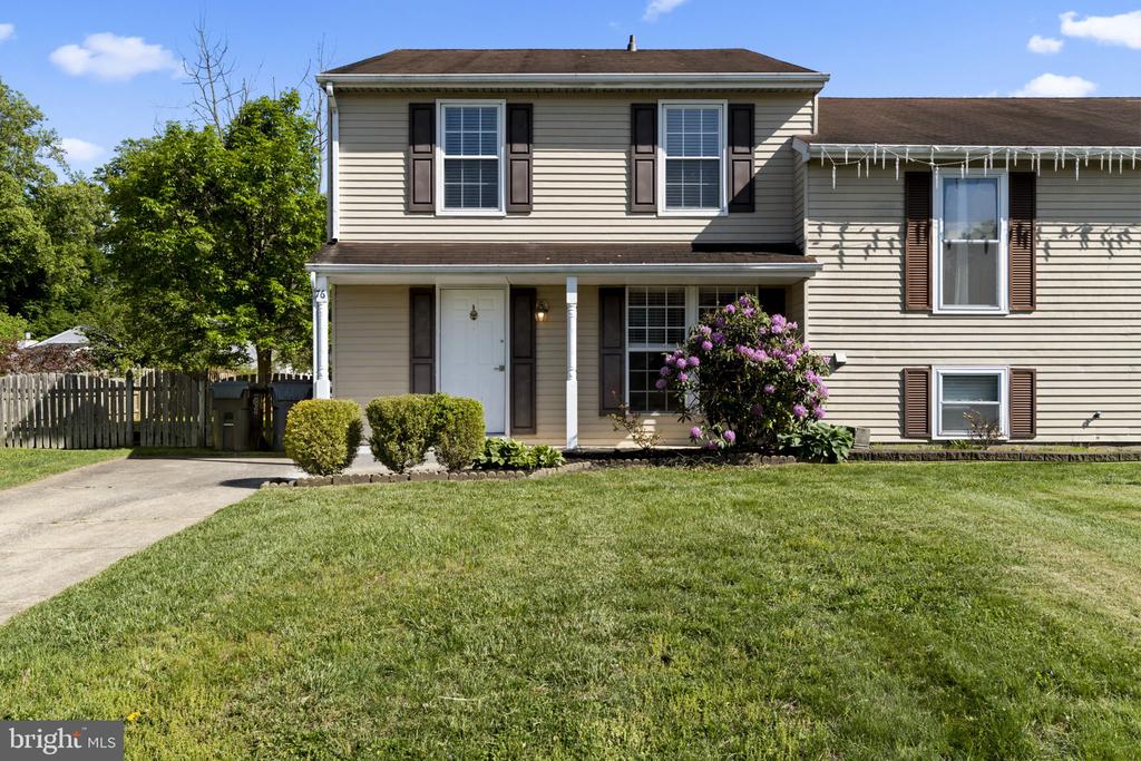 76 SANDPIPER DRIVE