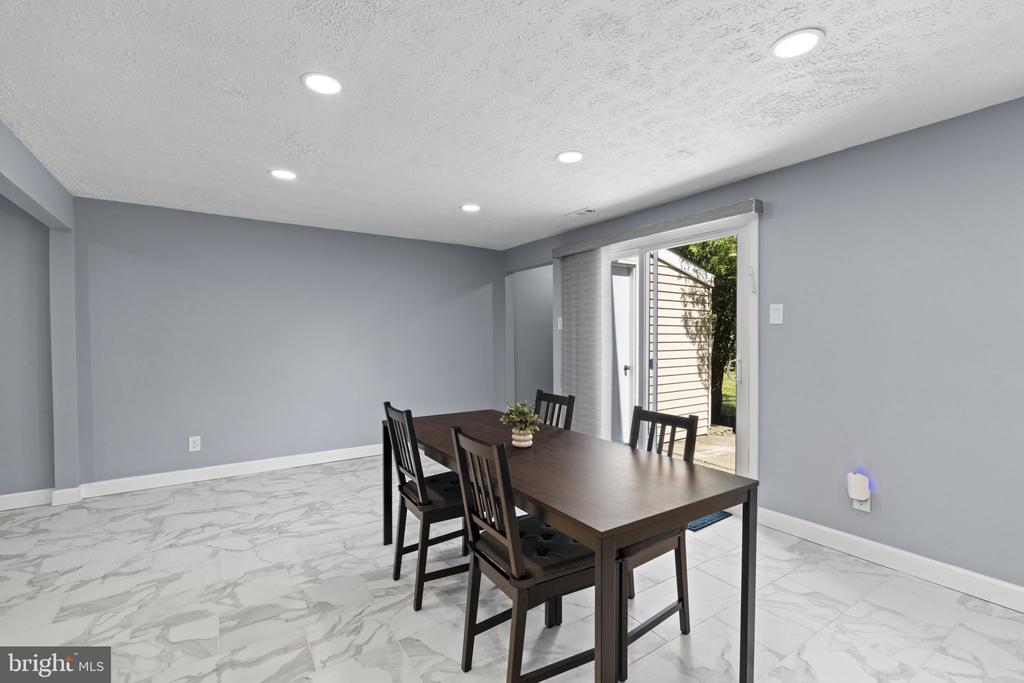 76 SANDPIPER DRIVE
