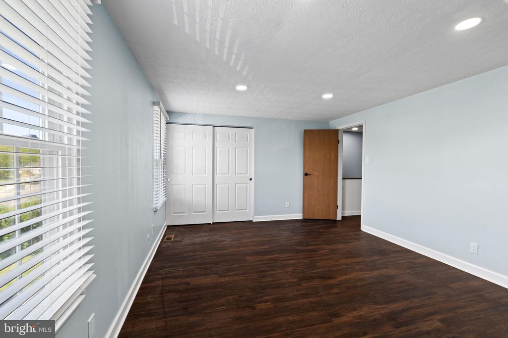 76 SANDPIPER DRIVE