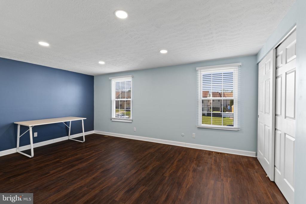 76 SANDPIPER DRIVE
