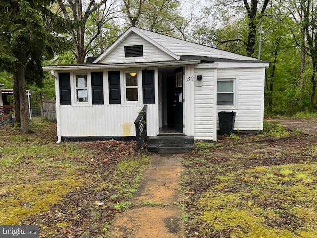 32 S CLEMENTON AVENUE