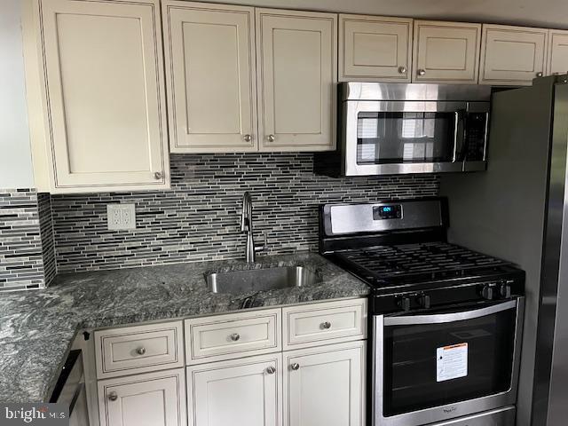 32 S CLEMENTON AVENUE
