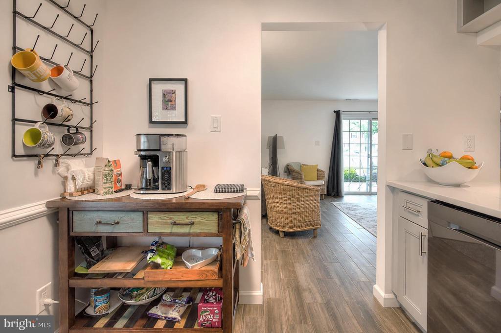 4307 ABERDEEN LANE