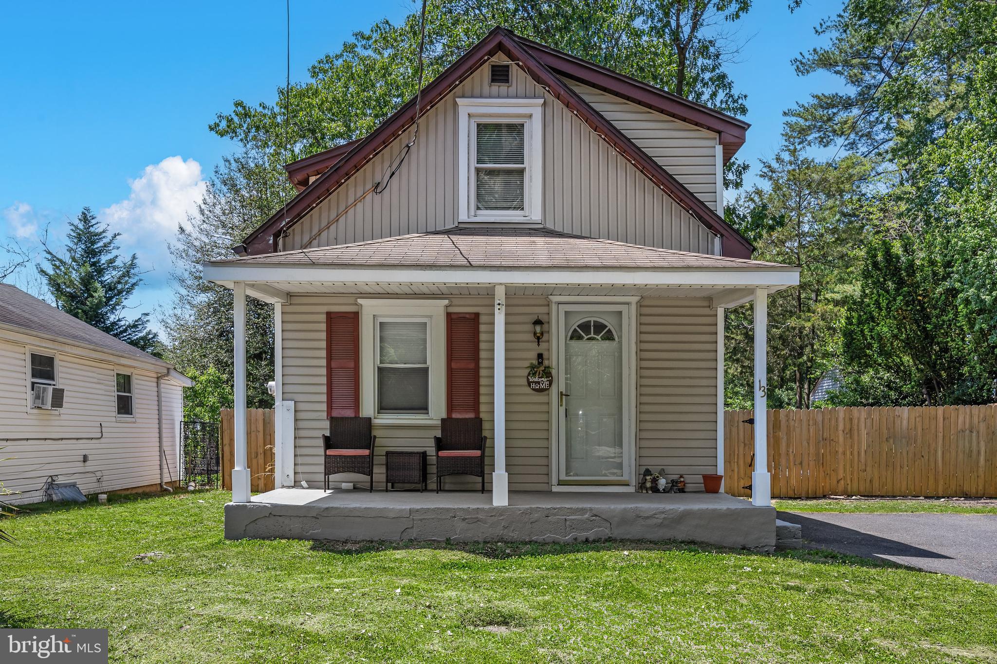 13 RANCOCAS AVENUE