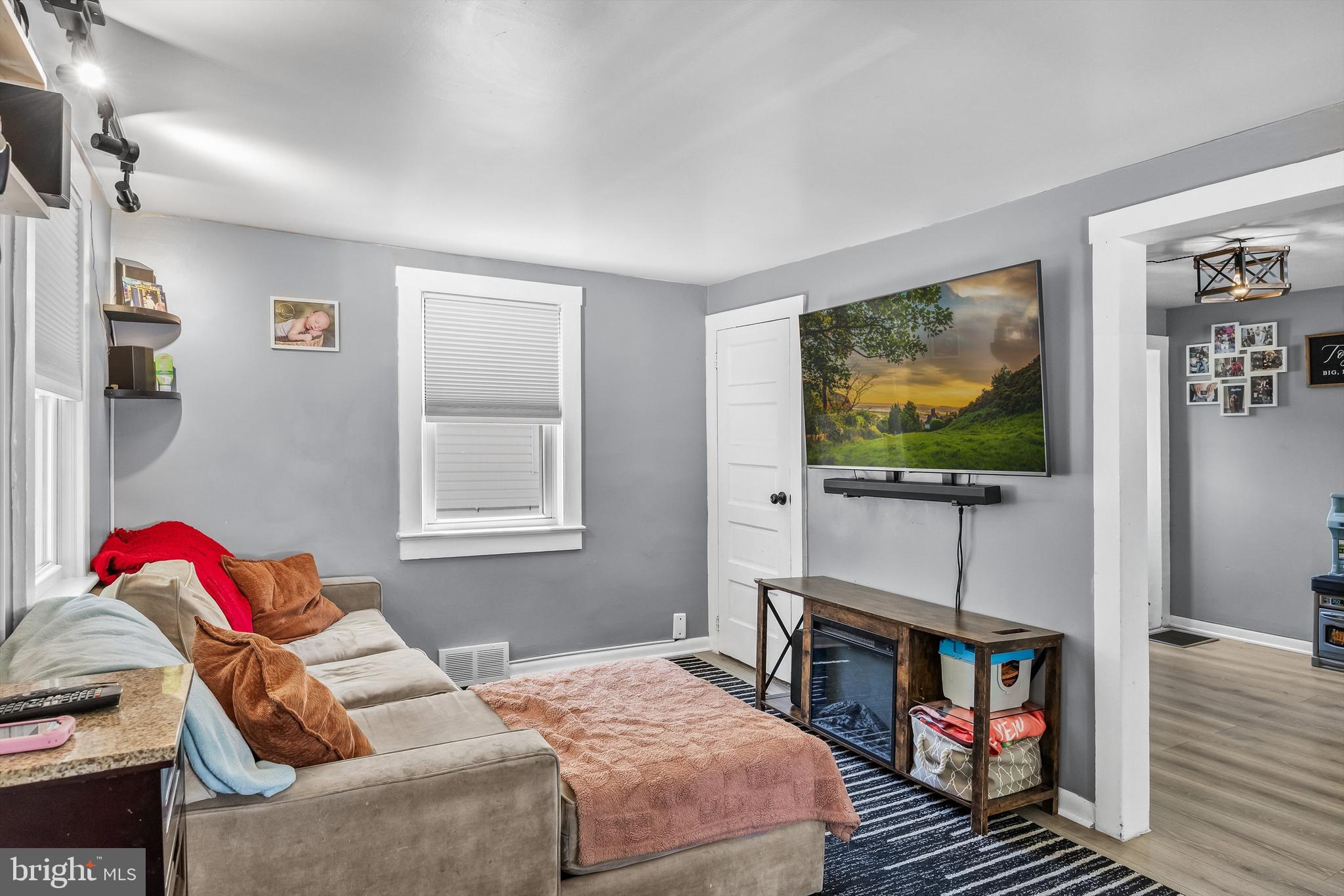 13 RANCOCAS AVENUE
