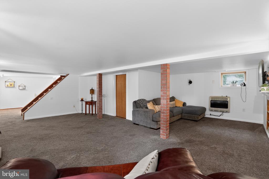 411 WASHINGTON TERRACE