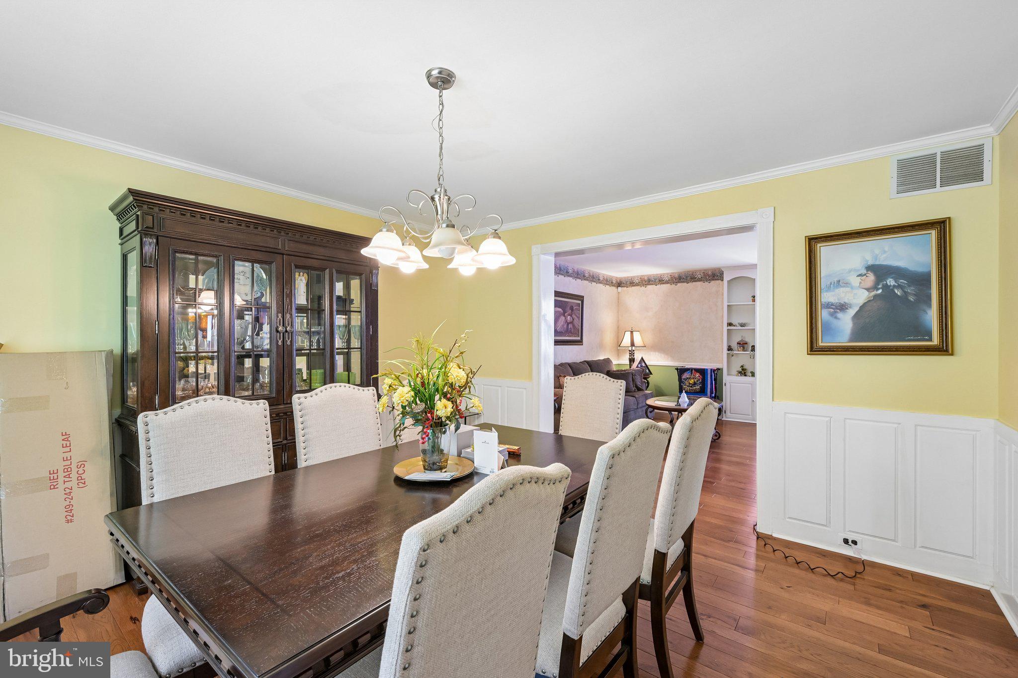 18 PINE GLEN DRIVE