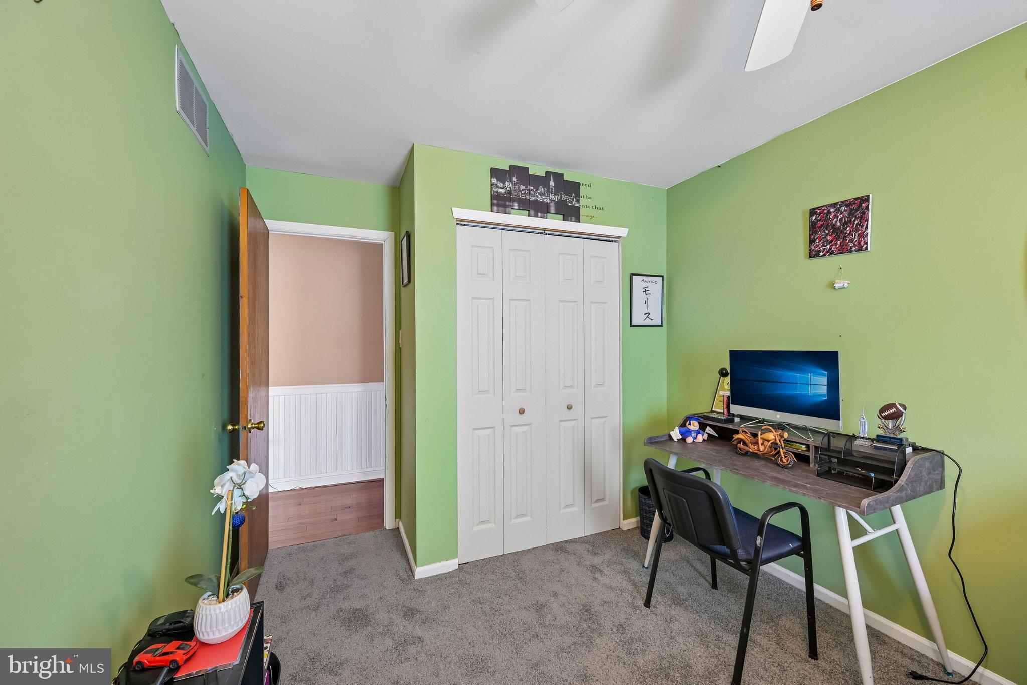 18 PINE GLEN DRIVE
