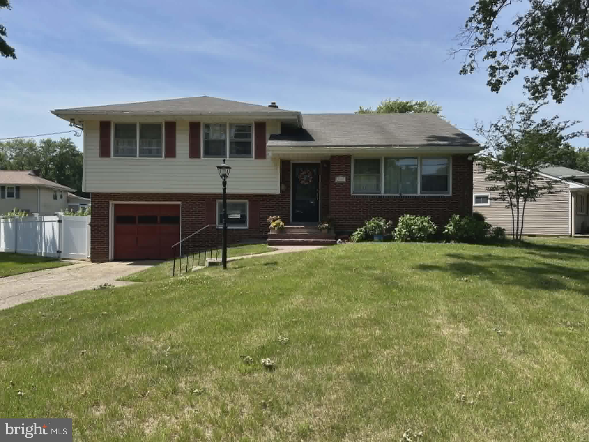 528 LEE ANN ROAD