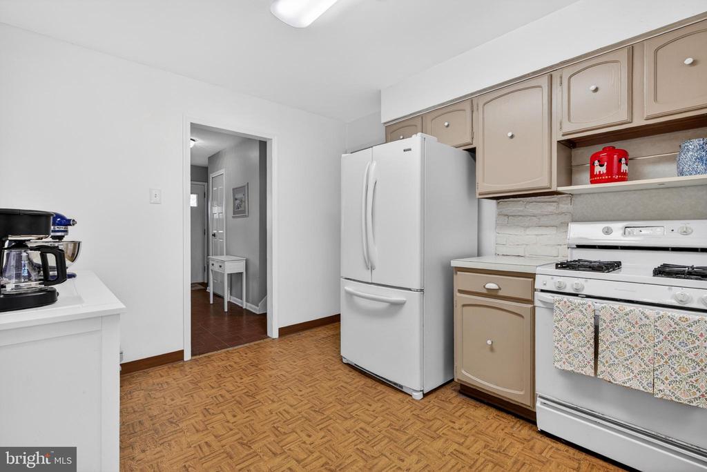 528 LEE ANN ROAD