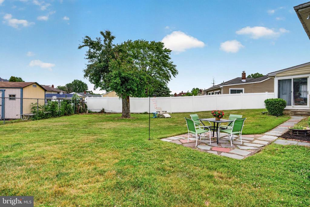 528 LEE ANN ROAD
