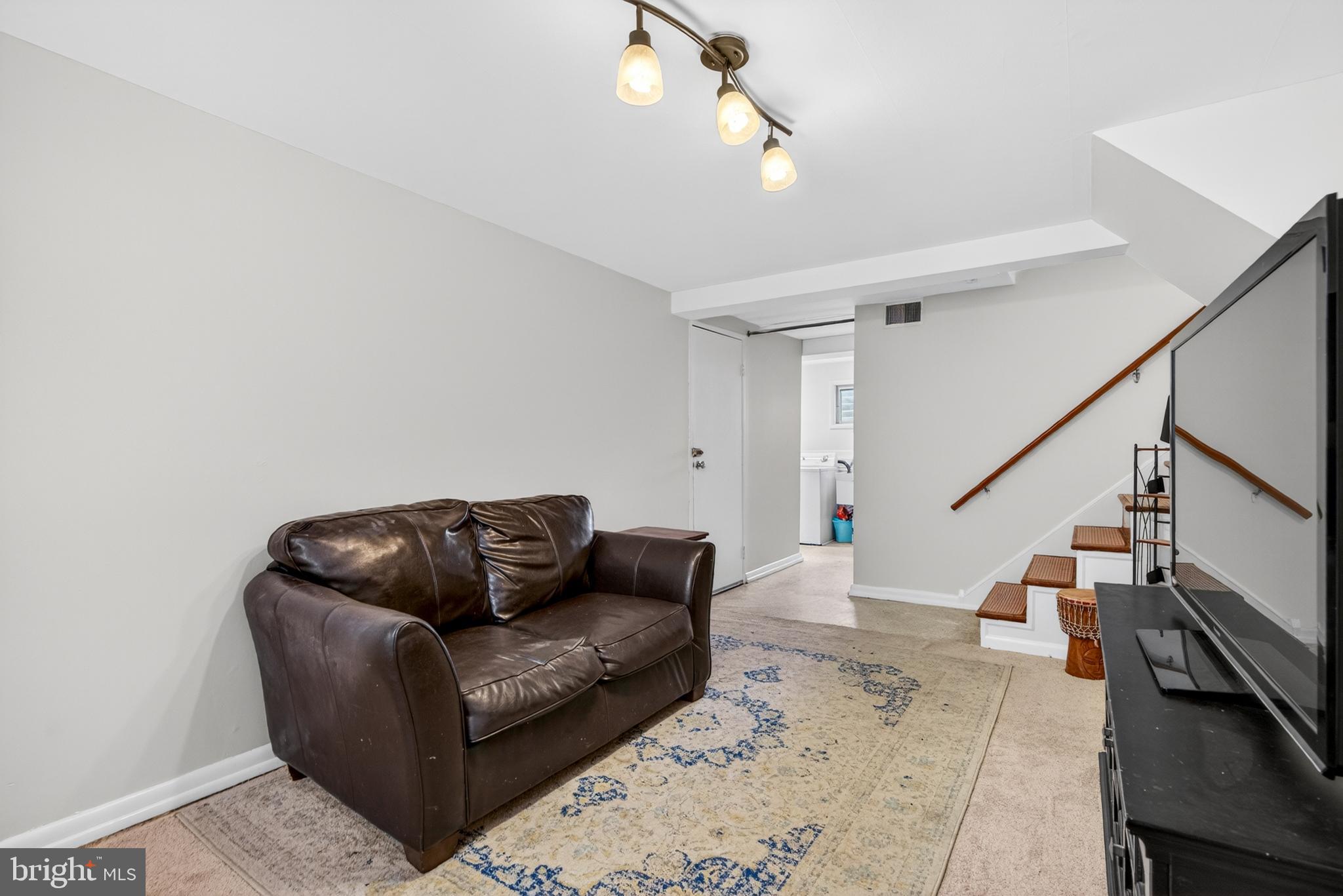 528 LEE ANN ROAD