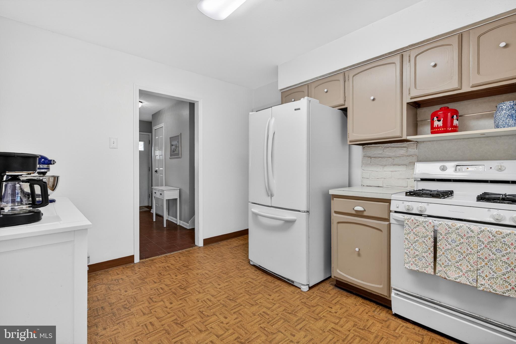 528 LEE ANN ROAD