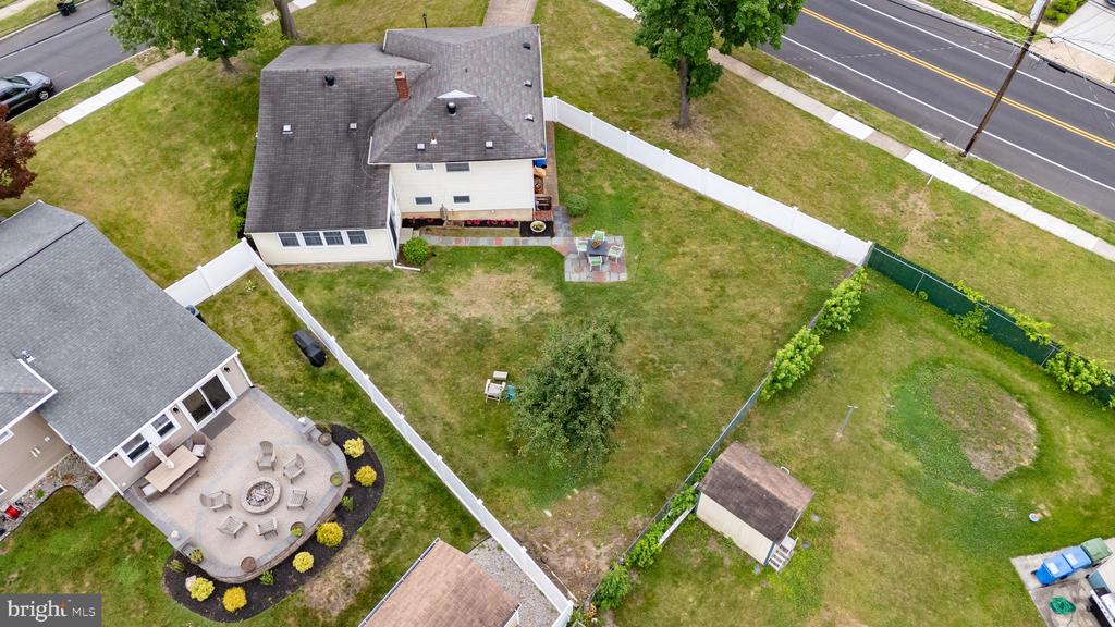 528 LEE ANN ROAD
