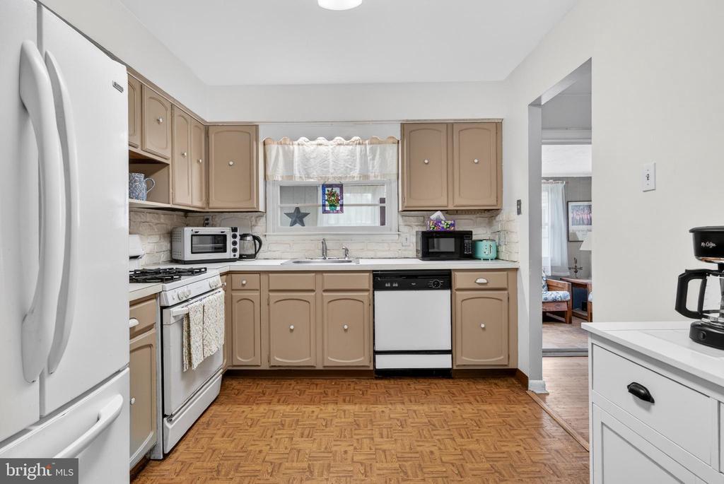 528 LEE ANN ROAD
