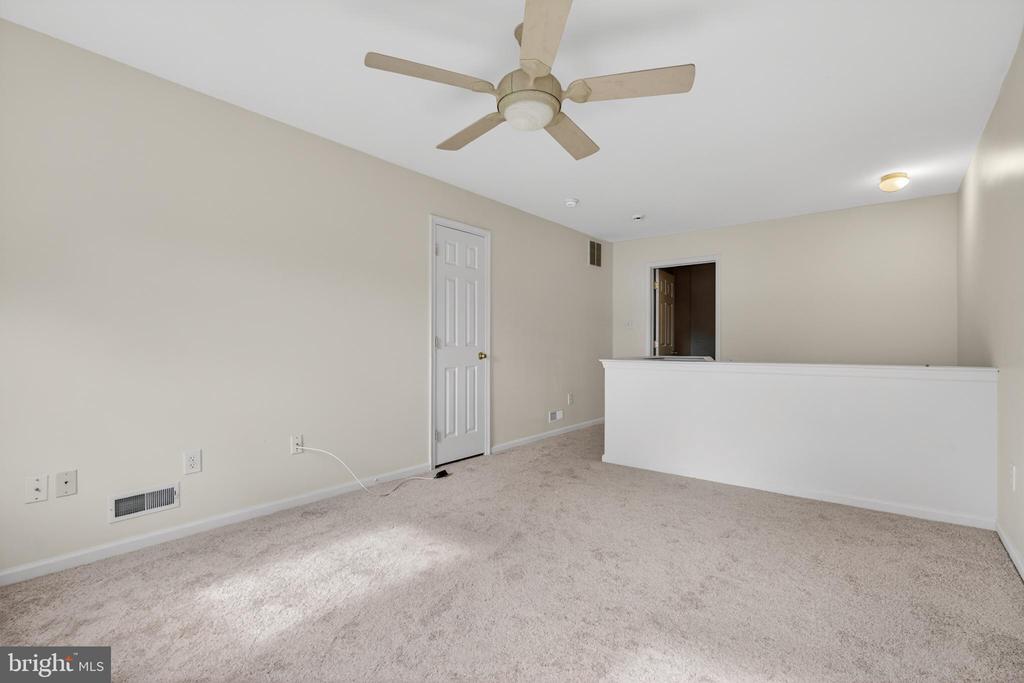 4511 SHAPLEY COURT