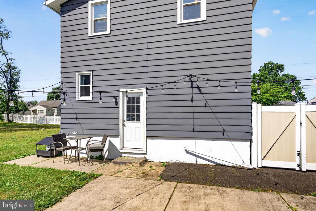 20 WASHINGTON AVENUE